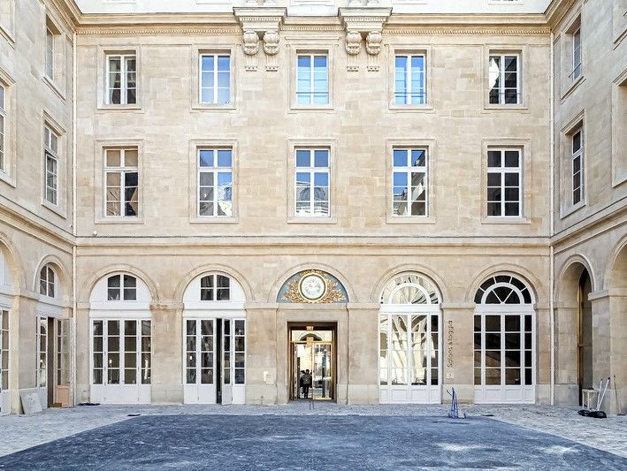 Privatisation Hôtel de la Marine