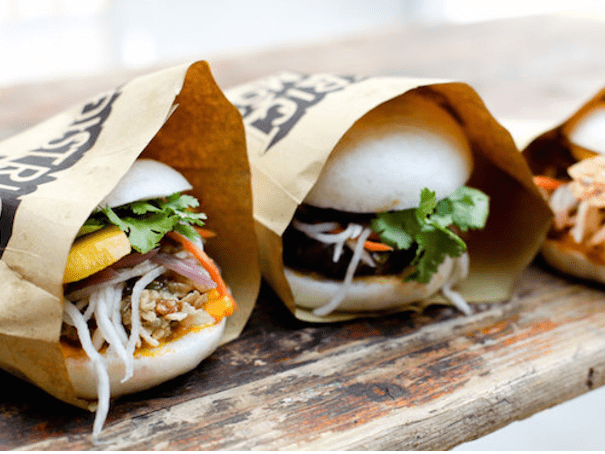 La street food gastronomique dans les événements d&rsquo;entreprise : entre convivialité et excellence