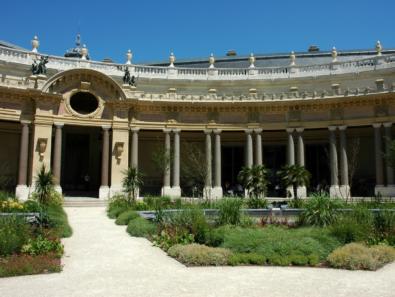 Petit Palais Jardin Interieur