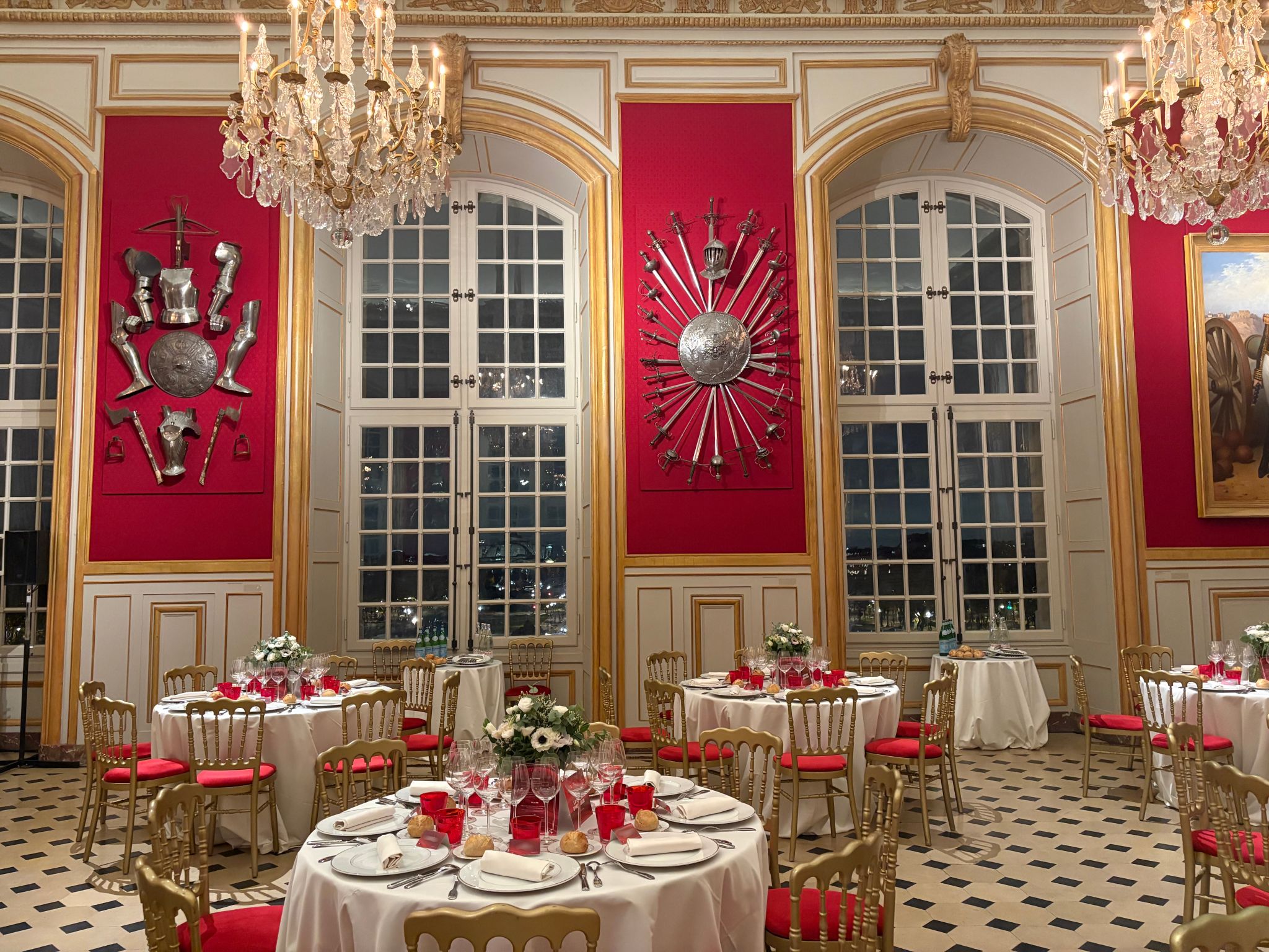 Dîner de gala aux Invalides pour le réseau EM Normandie